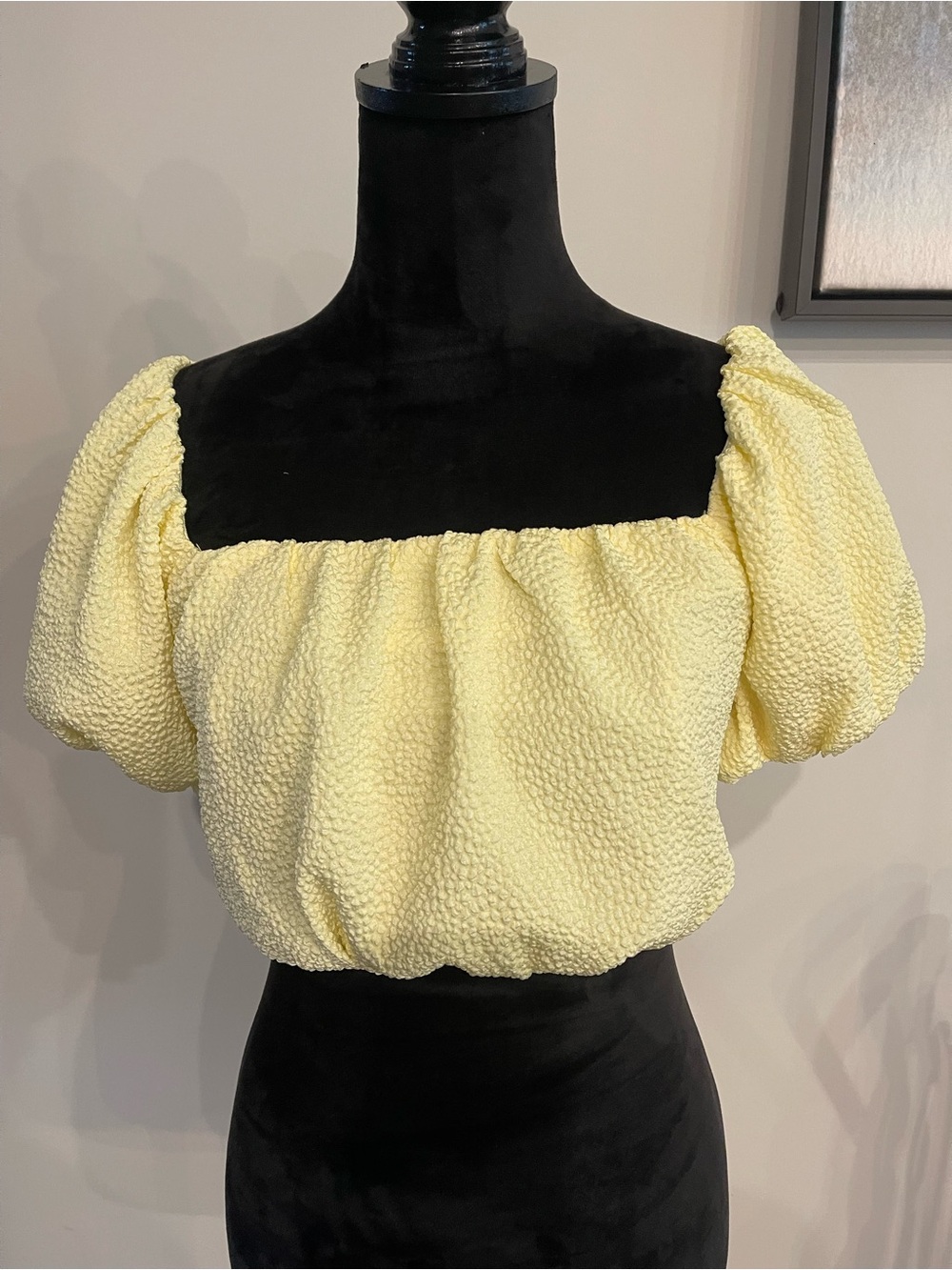 Yellow Texture puff sleeve crop top-open back tie.